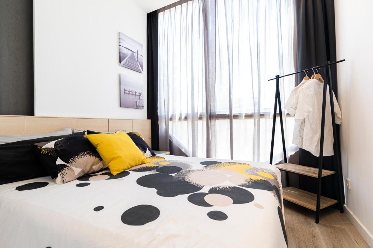 SYLVIA 1M - Precioso apartamento en primera línea de mar - céntrico - playa - wifi Ampuriabrava Exterior foto