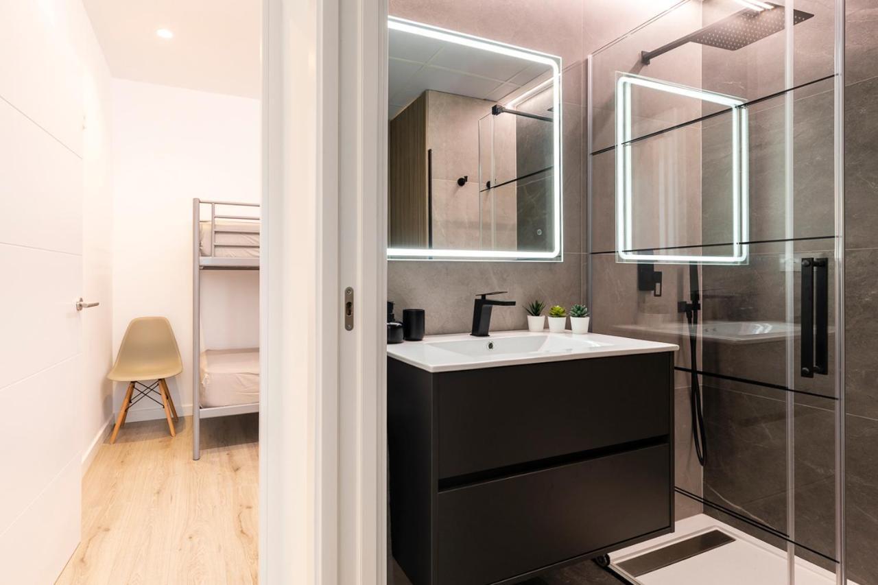 SYLVIA 1M - Precioso apartamento en primera línea de mar - céntrico - playa - wifi Ampuriabrava Exterior foto